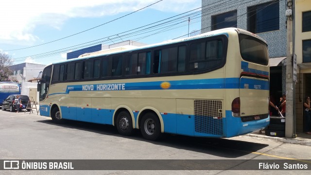 Viação Novo Horizonte 802111 na cidade de Vitória da Conquista, Bahia, Brasil, por Flávio  Santos. ID da foto: 7701994.