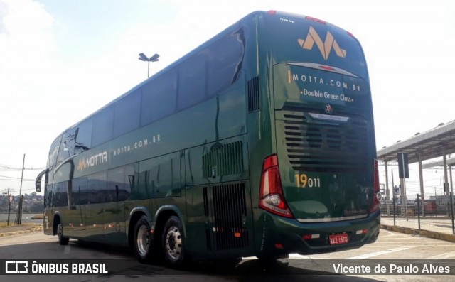 Viação Motta 19011 na cidade de Betim, Minas Gerais, Brasil, por Vicente de Paulo Alves. Número da foto: #7709280.