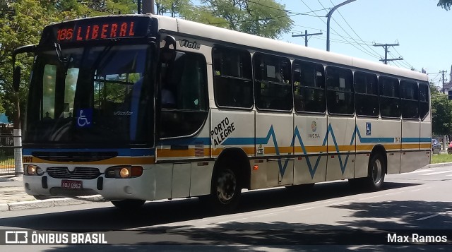 Trevo Transportes Coletivos 1141 na cidade de Porto Alegre, Rio Grande do Sul, Brasil, por Max Ramos. ID da foto: 7705569.