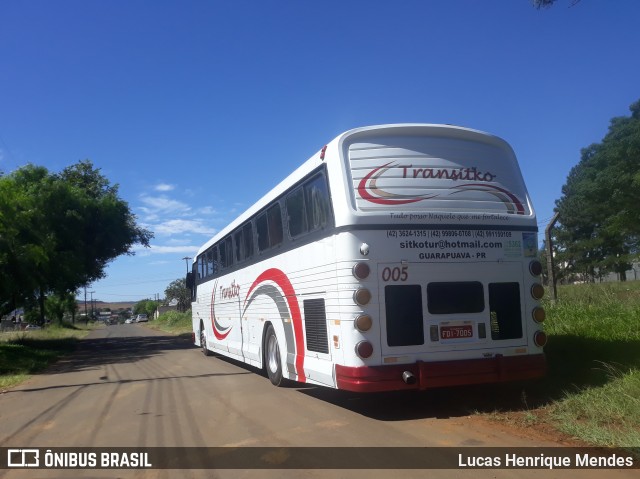 Transitko - Sitko Turismo 005 na cidade de Guarapuava, Paraná, Brasil, por Lucas Henrique Mendes. Número da foto: #7706391.