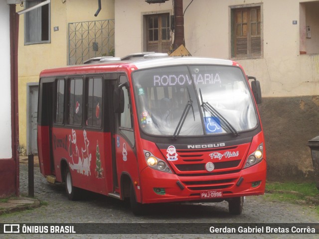 Turin Transportes 300 na cidade de Ouro Preto, Minas Gerais, Brasil, por Gerdan Gabriel Bretas Corrêa. ID da foto: 7707406.