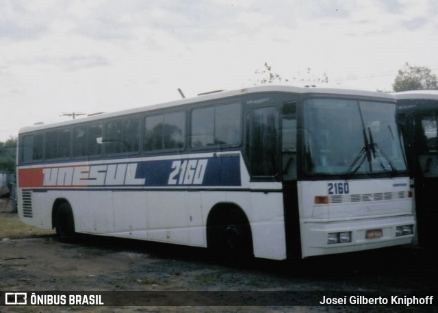 Unesul de Transportes 2160 na cidade de Porto Alegre, Rio Grande do Sul, Brasil, por Joseí Gilberto Kniphoff. Número da foto: #7706514.
