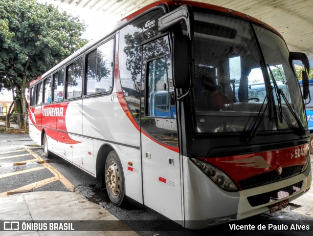 Empresa Irmãos Teixeira 50430 na cidade de Itaúna, Minas Gerais, Brasil, por Vicente de Paulo Alves. ID da foto: 7706518.