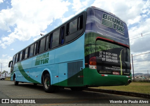 Bruna Tur 8241 na cidade de Betim, Minas Gerais, Brasil, por Vicente de Paulo Alves. ID da foto: 7709063.