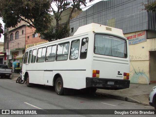 Ônibus Particulares 8183 na cidade de Belo Horizonte, Minas Gerais, Brasil, por Douglas Célio Brandao. ID da foto: 7707726.