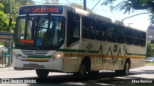 Auto Viação Presidente Vargas 2060 na cidade de Porto Alegre, Rio Grande do Sul, Brasil, por Max Ramos. Número da foto: #7705590.