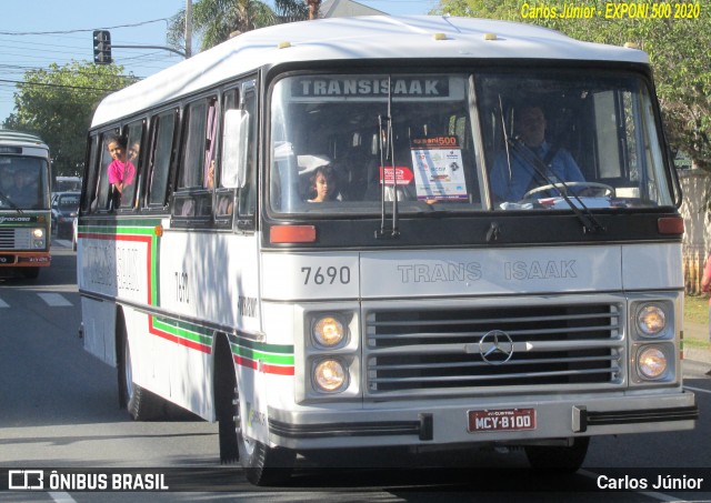 Trans Isaak Turismo 7690 na cidade de Curitiba, Paraná, Brasil, por Carlos Júnior. ID da foto: 7791913.