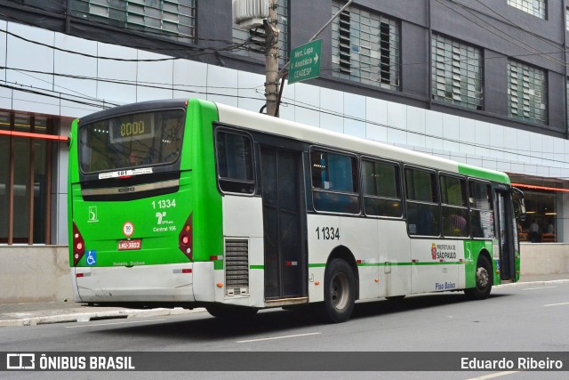 Viação Santa Brígida 1 1334 na cidade de São Paulo, São Paulo, Brasil, por Eduardo Ribeiro. ID da foto: 7819677.