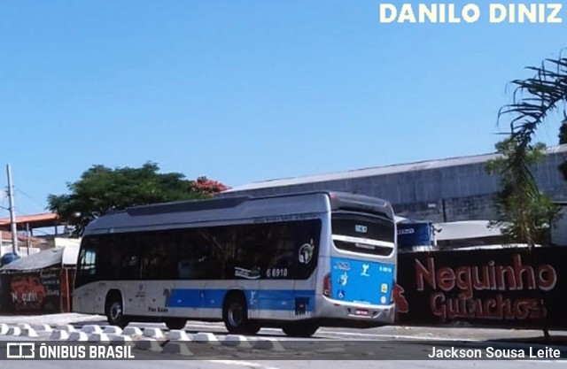 Transwolff Transportes e Turismo 6 6910 na cidade de São Paulo, São Paulo, Brasil, por Jackson Sousa Leite. ID da foto: 7822449.