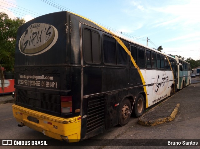 Banda Giru's 3022 na cidade de Belo Horizonte, Minas Gerais, Brasil, por Bruno Santos. Número da foto: #7820944.