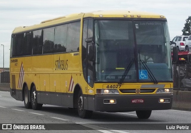 Viação Itapemirim 44027 na cidade de Resende, Rio de Janeiro, Brasil, por Luiz Petriz. Número da foto: #7822665.