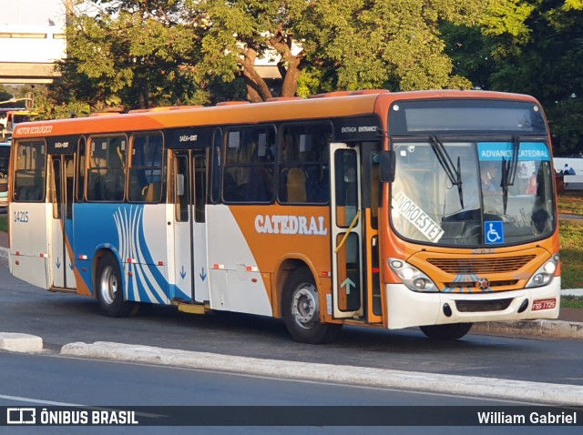 Advance Catedral Transportes 14215 na cidade de Brasília, Distrito Federal, Brasil, por William Gabriel. Número da foto: #7826843.