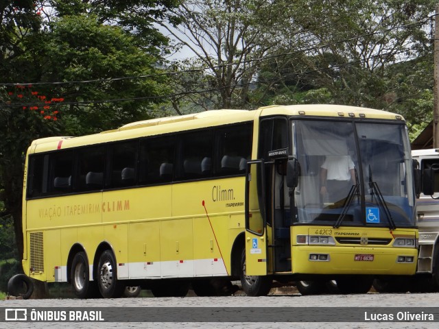 Viação Itapemirim 44203 na cidade de Manhuaçu, Minas Gerais, Brasil, por Lucas Oliveira. Número da foto: #7826358.