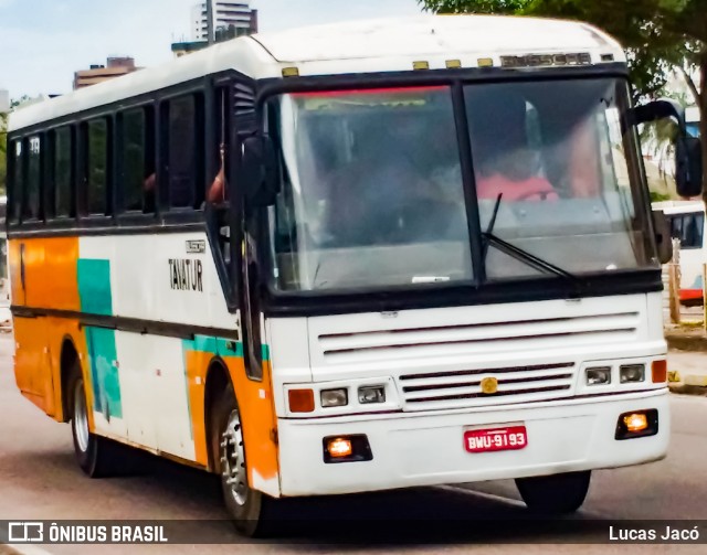 Ônibus Particulares BWU9193 na cidade de Belém, Pará, Brasil, por Lucas Jacó. Número da foto: #7827713.