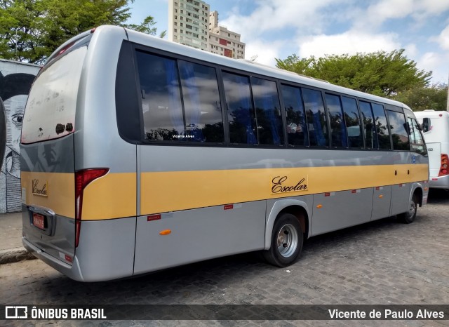 Escolares 4715 na cidade de Belo Horizonte, Minas Gerais, Brasil, por Vicente de Paulo Alves. ID da foto: 7826357.