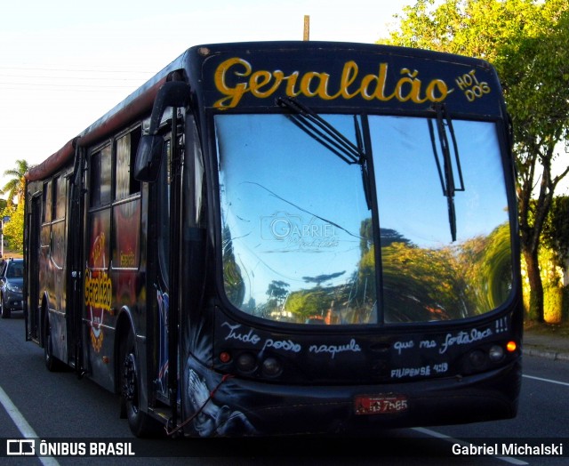 Hot Dog Geraldão 7585 na cidade de Curitiba, Paraná, Brasil, por Gabriel Michalski. Número da foto: #7831485.