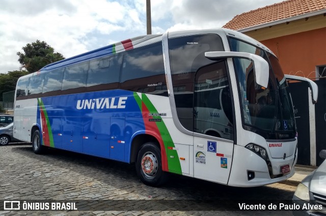 Univale Transportes R-0120 na cidade de Belo Horizonte, Minas Gerais, Brasil, por Vicente de Paulo Alves. Número da foto: #7829555.