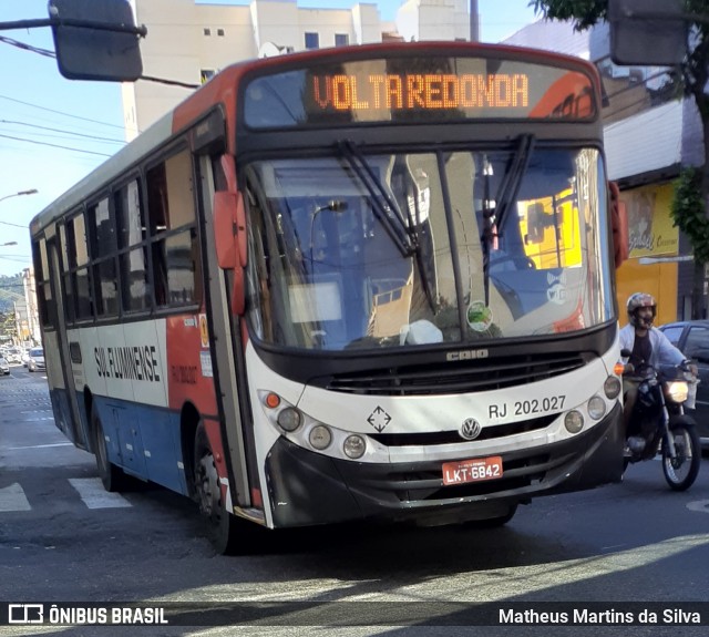 Viação Sul Fluminense RJ 202.027 na cidade de Volta Redonda, Rio de Janeiro, Brasil, por Matheus Martins da Silva. Número da foto: #7831214.