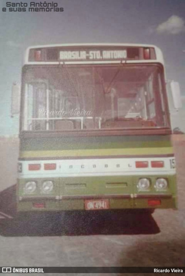 Viação Alvorada 153 na cidade de Santo Antônio do Descoberto, Goiás, Brasil, por Ricardo Vieira. Número da foto: #7833313.