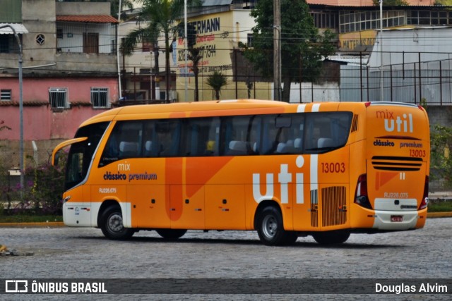 UTIL - União Transporte Interestadual de Luxo 13003 na cidade de Juiz de Fora, Minas Gerais, Brasil, por Douglas Alvim. Número da foto: #7833297.