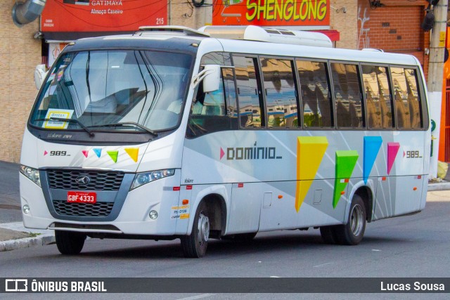 Domínio Transportadora Turística 989 na cidade de São Paulo, São Paulo, Brasil, por Lucas Sousa. ID da foto: 7834312.