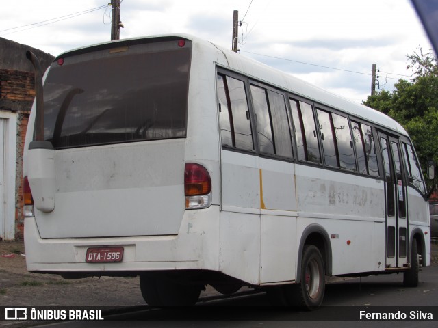 Escolares 1596 na cidade de Franca, São Paulo, Brasil, por Fernando Silva. ID da foto: 7832014.