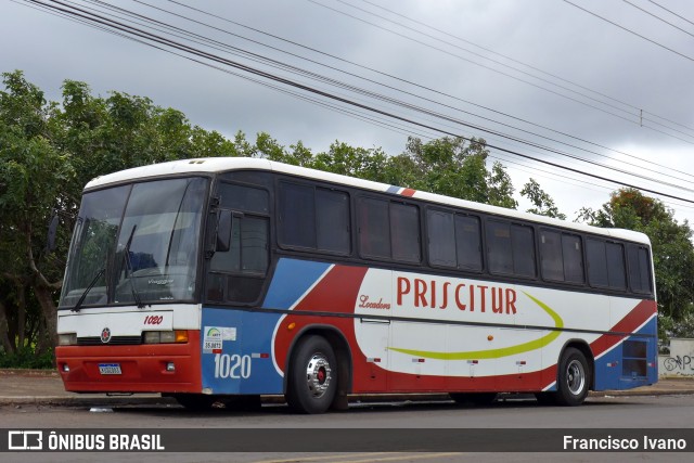 Priscitur 1020 na cidade de Assis, São Paulo, Brasil, por Francisco Ivano. ID da foto: 7832996.