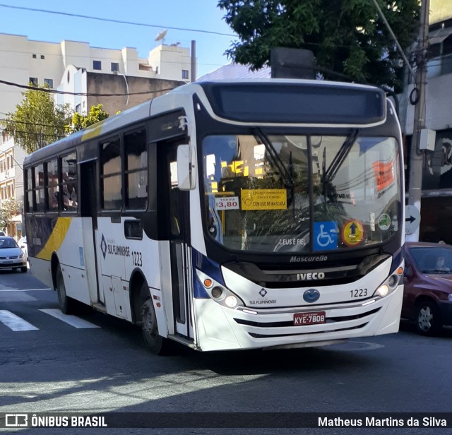 Viação Sul Fluminense 1223 na cidade de Volta Redonda, Rio de Janeiro, Brasil, por Matheus Martins da Silva. ID da foto: 7835159.