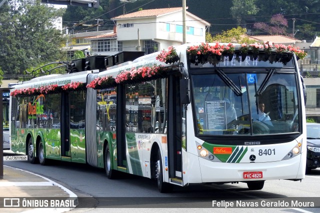 Metra - Sistema Metropolitano de Transporte 8401 na cidade de São Paulo, São Paulo, Brasil, por Felipe Navas Geraldo Moura . ID da foto: 7838235.