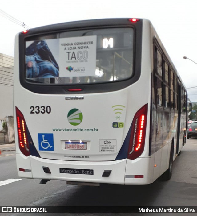 Viação Elite 2330 na cidade de Volta Redonda, Rio de Janeiro, Brasil, por Matheus Martins da Silva. Número da foto: #7841090.