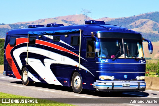 Motorhomes BIT7670 na cidade de Roseira, São Paulo, Brasil, por Adriano Duarte. Número da foto: #7846422.