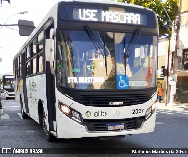 Viação Elite 2327 na cidade de Volta Redonda, Rio de Janeiro, Brasil, por Matheus Martins da Silva. Número da foto: #7848234.