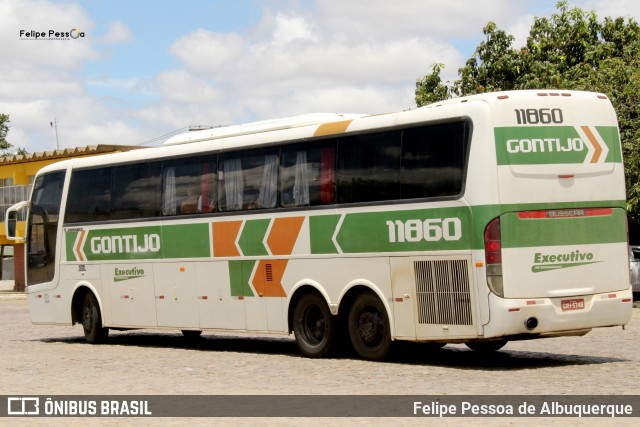 Empresa Gontijo de Transportes 11860 na cidade de Vitória da Conquista, Bahia, Brasil, por Felipe Pessoa de Albuquerque. ID da foto: 7796026.