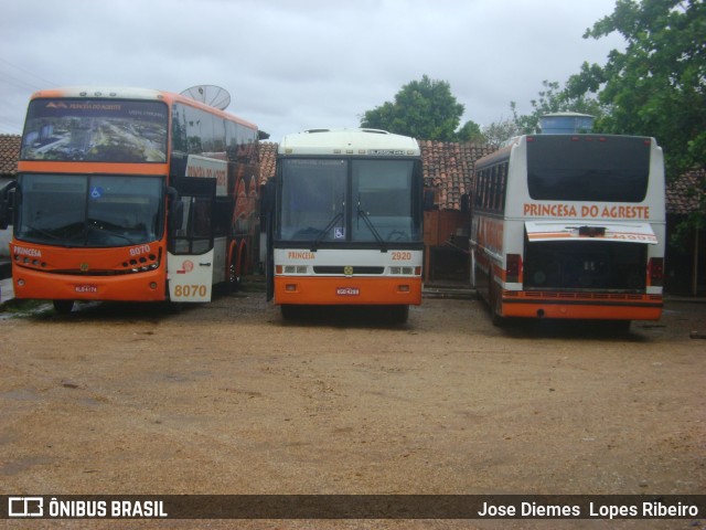 Auto Viação Princesa do Agreste 2920 na cidade de Floriano, Piauí, Brasil, por Jose Diemes  Lopes Ribeiro. ID da foto: 7794089.