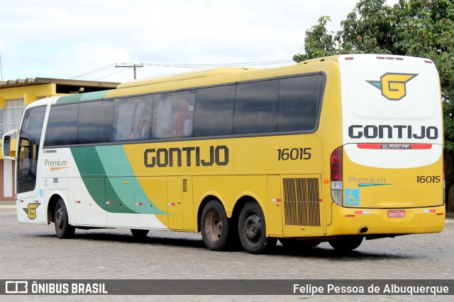 Empresa Gontijo de Transportes 16015 na cidade de Vitória da Conquista, Bahia, Brasil, por Felipe Pessoa de Albuquerque. ID da foto: 7796020.