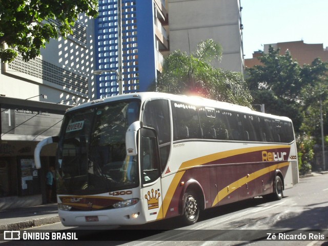 Reitur Turismo 4300 na cidade de Rio de Janeiro, Rio de Janeiro, Brasil, por Zé Ricardo Reis. Número da foto: #7795184.