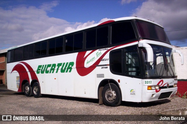 Eucatur - Empresa União Cascavel de Transportes e Turismo 3317 na cidade de Curitiba, Paraná, Brasil, por John Berata. Número da foto: #7796173.