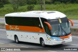 Viação Vale do Tietê 811 na cidade de São José dos Campos, São Paulo, Brasil, por Everaldo Bordini. Número da foto: #:id.