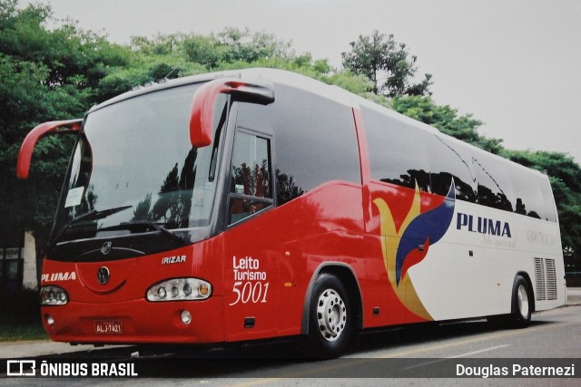 Pluma Conforto e Turismo 5001 na cidade de Curitiba, Paraná, Brasil, por Douglas Paternezi. Número da foto: #7851510.