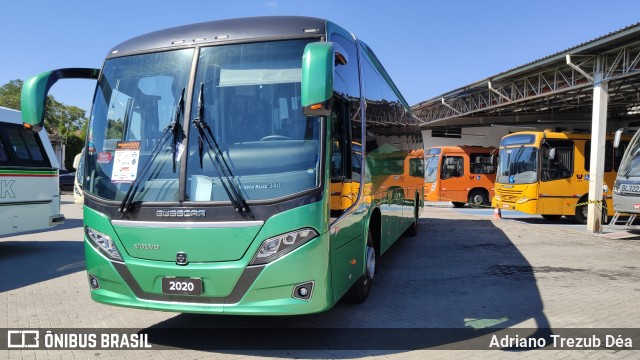 Busscar Ônibus  na cidade de Curitiba, Paraná, Brasil, por Adriano Trezub Déa. ID da foto: 7850345.