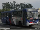 Viação Transdutra 32.557 na cidade de Guarulhos, São Paulo, Brasil, por Eron Lopes. Número da foto: #7852116.