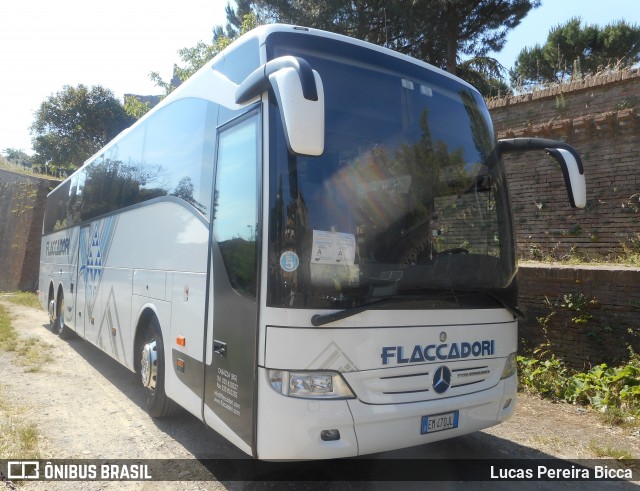 Flaccadori Autoservizi 470 na cidade de Siena, Siena, Tuscany, Itália, por Lucas Pereira Bicca. ID da foto: 7854889.