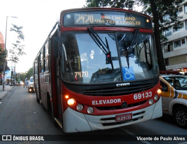 Viação Santa Edwiges 69133 na cidade de Belo Horizonte, Minas Gerais, Brasil, por Vicente de Paulo Alves. ID da foto: 7857169.