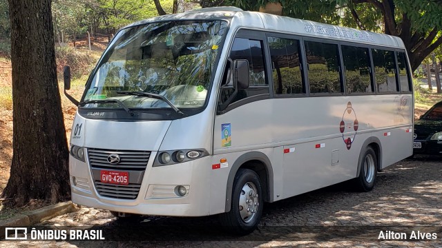 Ônibus Particulares 01 na cidade de Belo Horizonte, Minas Gerais, Brasil, por Ailton Alves. ID da foto: 7858507.