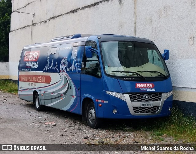 Ônibus Particulares 8281 na cidade de Rio de Janeiro, Rio de Janeiro, Brasil, por Michel Soares da Rocha. Número da foto: #7861261.