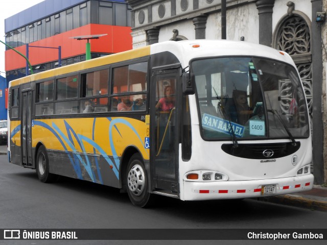AMSA - Autotransportes Moravia 61 na cidade de San José, San José, Costa Rica, por Christopher Gamboa. Número da foto: #7861831.