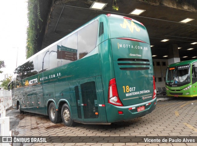 Viação Motta 18017 na cidade de Belo Horizonte, Minas Gerais, Brasil, por Vicente de Paulo Alves. Número da foto: #7866476.