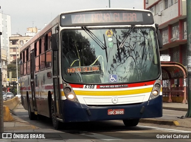 SOPAL - Sociedade de Ônibus Porto-Alegrense Ltda. 6788 na cidade de Porto Alegre, Rio Grande do Sul, Brasil, por Gabriel Cafruni. Número da foto: #7871567.