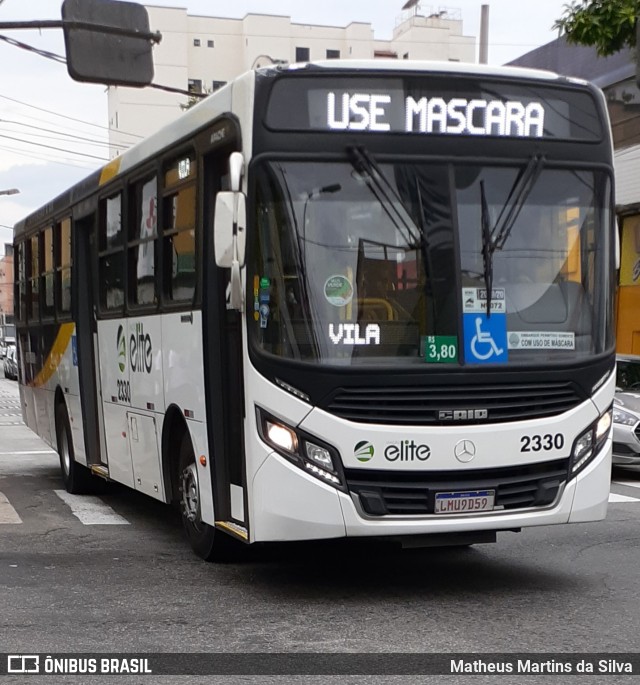 Viação Elite 2330 na cidade de Volta Redonda, Rio de Janeiro, Brasil, por Matheus Martins da Silva. ID da foto: 7877332.