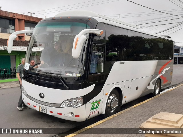Transportes Lorenzo Domian S.A. CB 2863 na cidade de Cartago, Cartago, Costa Rica, por Christopher Gamboa. Número da foto: #7877259.